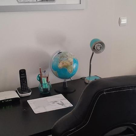 Georgia'S House Apartment เอเธนส์ ภายนอก รูปภาพ