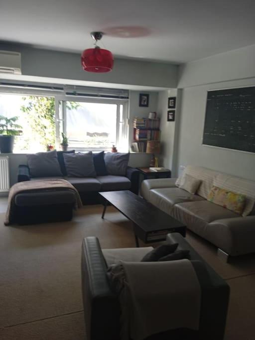 Georgia'S House Apartment เอเธนส์ ภายนอก รูปภาพ